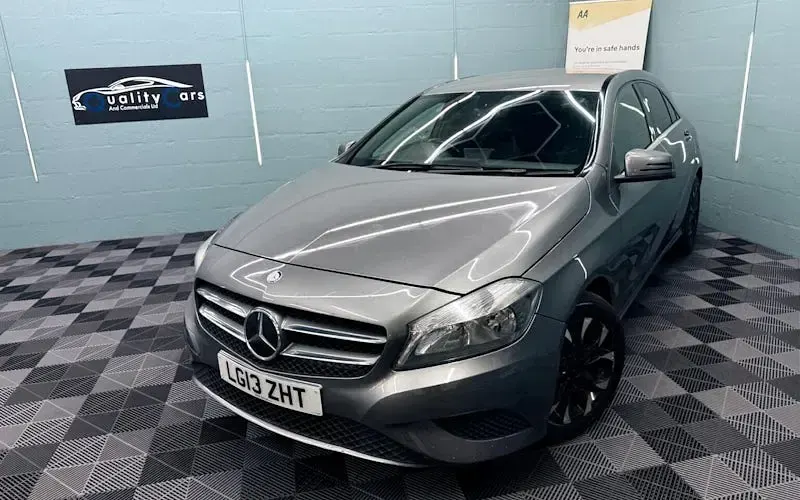 Used Mercedes A180 SE 109 HP (80 kW) 2013 Grey Hatchback