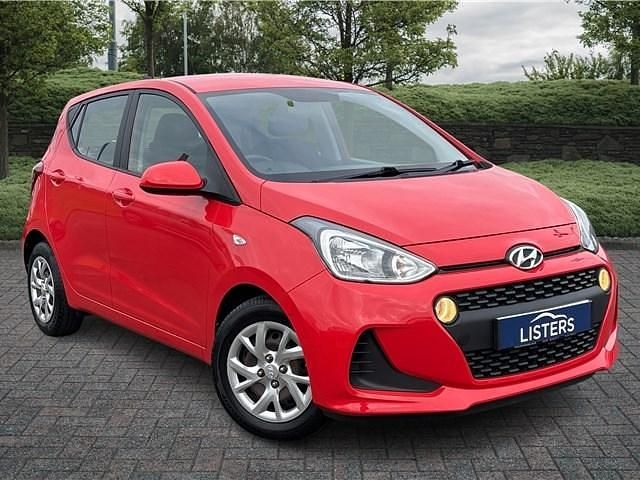 Red Used 2019 Hyundai i10 SE Hatchback | £7,985 (Good price) - Image 1/4