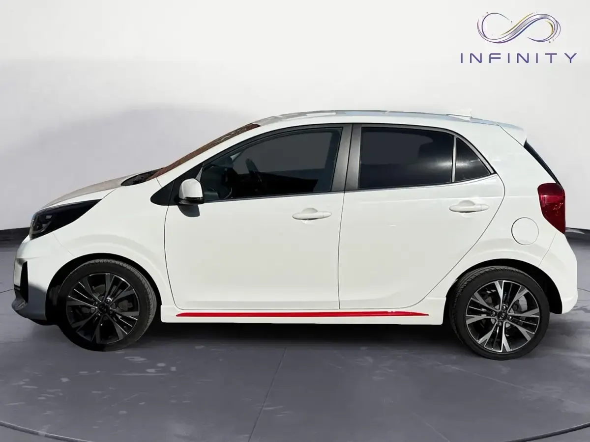 Second-hand Kia Picanto GT-Line 66 CP (48 kW) 2021 Alb Hatchback
