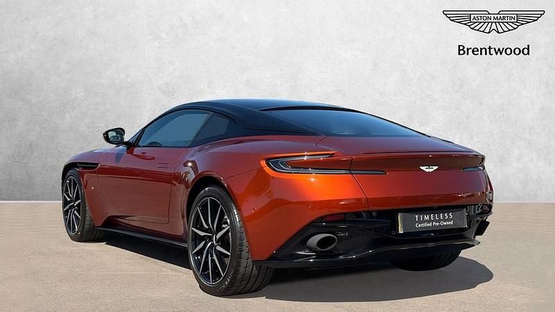 Used Aston Martin DB11 600 HP (441 kW) 2018 Orange Coupe