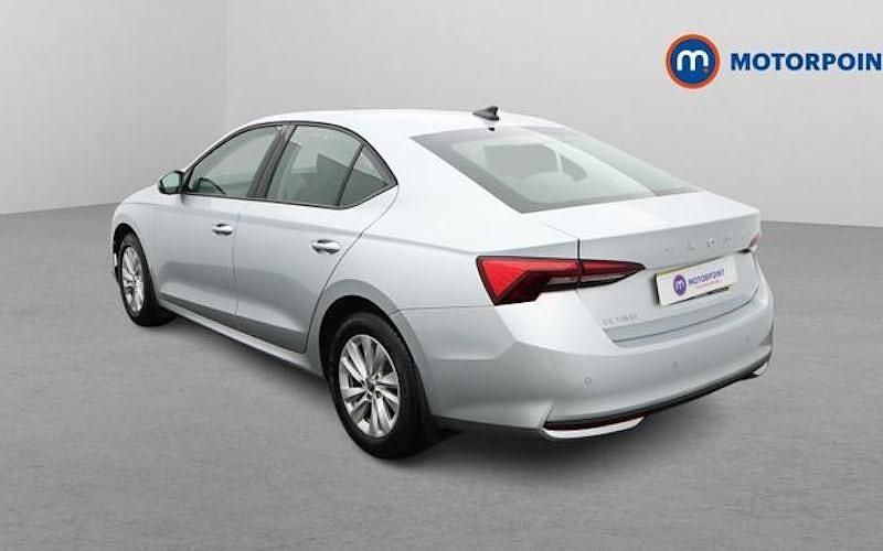 Used Skoda Octavia SE Technology 116 HP (85 kW) 2024 Silver Hatchback