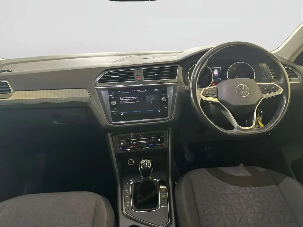 Używany VW Tiguan Life 150 KM (110 kW) 2022 Czarny SUV
