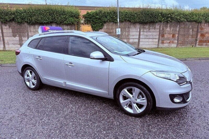 Used 2013 Renault Mégane III Dynamique Estate | £2,299 (Fair price) - Image 1/1