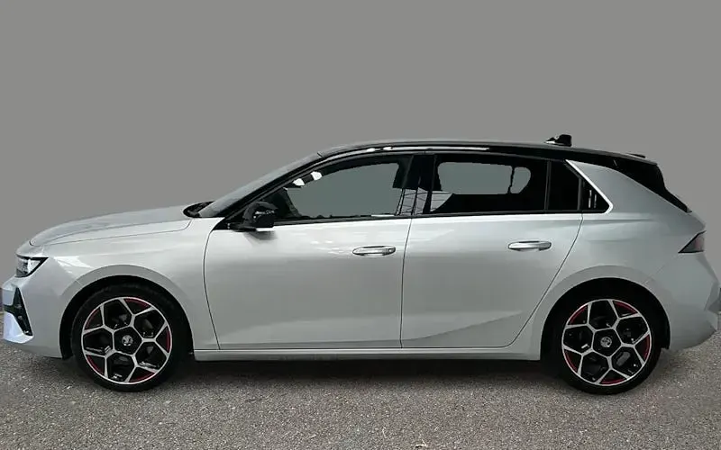 Used Vauxhall Astra 131 HP (96 kW) 2026 Hatchback