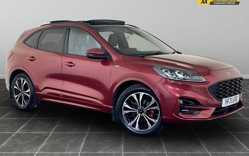 Used 2023 Ford Kuga ST-Line X SUV | £19,595 (Good price) - Image 1/2