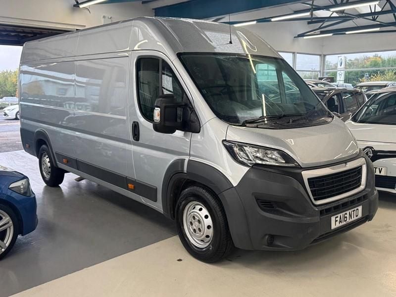 Silver Used 2016 Peugeot Boxer Van | £9,990 (Fair price) - Image 1/4