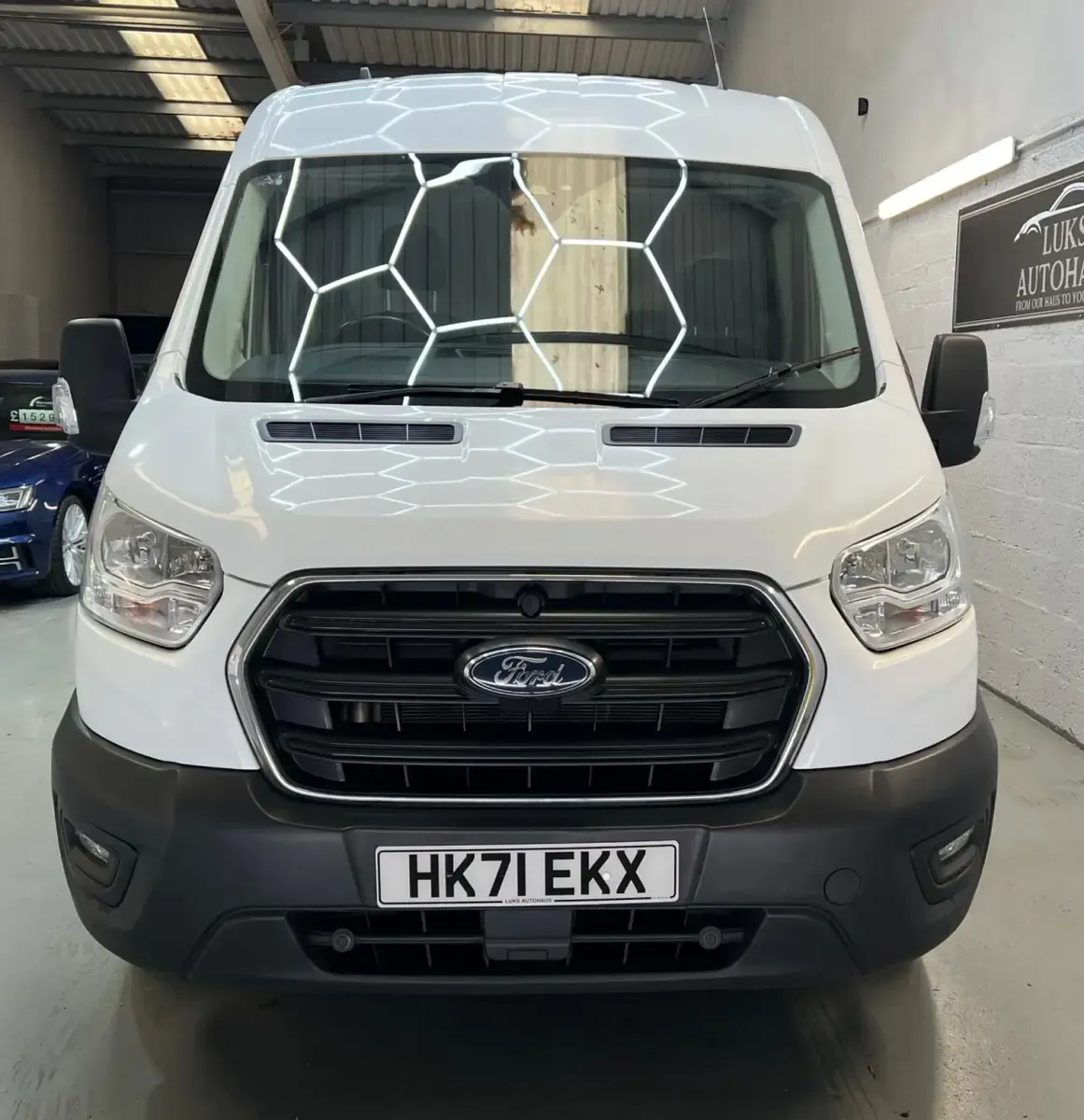 Używany Ford Transit Trend 130 KM (95 kW) 2021 Biały Van