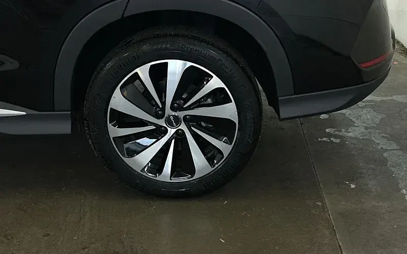 Used BYD Seal U Comfort 218 HP (160 kW) 2025 Black SUV