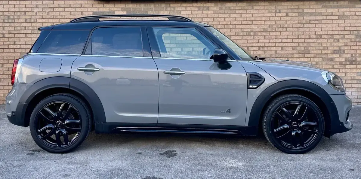 Used Mini Cooper D Countryman Sport 148 HP (108 kW) 2019 Grey SUV