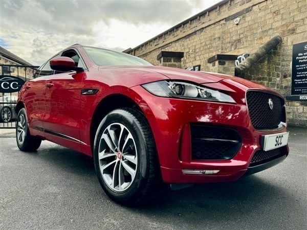 Firenze red Used 2018 Jaguar F-Pace R-Sport SUV | £18,995 (Fair price) - Image 1/1