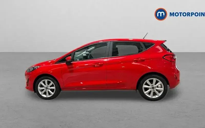 Used Ford Fiesta Trend 101 HP (74 kW) 2022 Red Hatchback