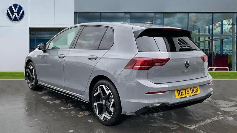 Used VW Golf VIII R-line 150 HP (110 kW) 2025 Moonstone grey