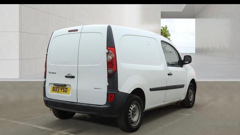 Used Renault Kangoo 2013 White MPV