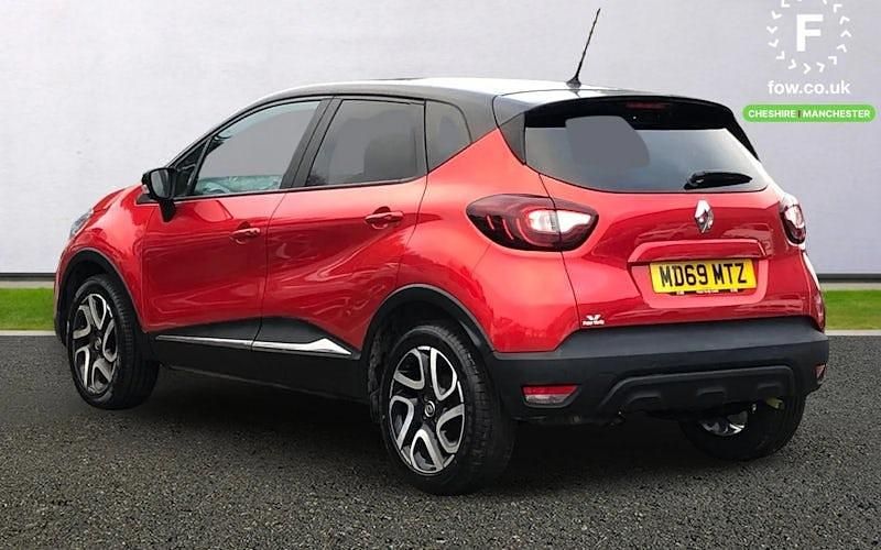Used Renault Captur Iconic 150 HP (110 kW) 2019 Red/black SUV