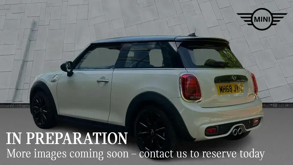 Used Mini Cooper S Classic 189 HP (139 kW) 2019 White Hatchback