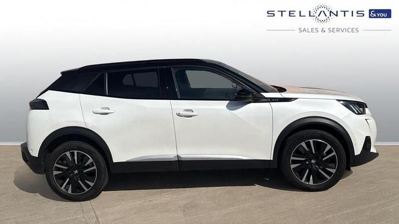 Used Peugeot 2008 Premium 129 HP (94 kW) 2021 Yellow SUV