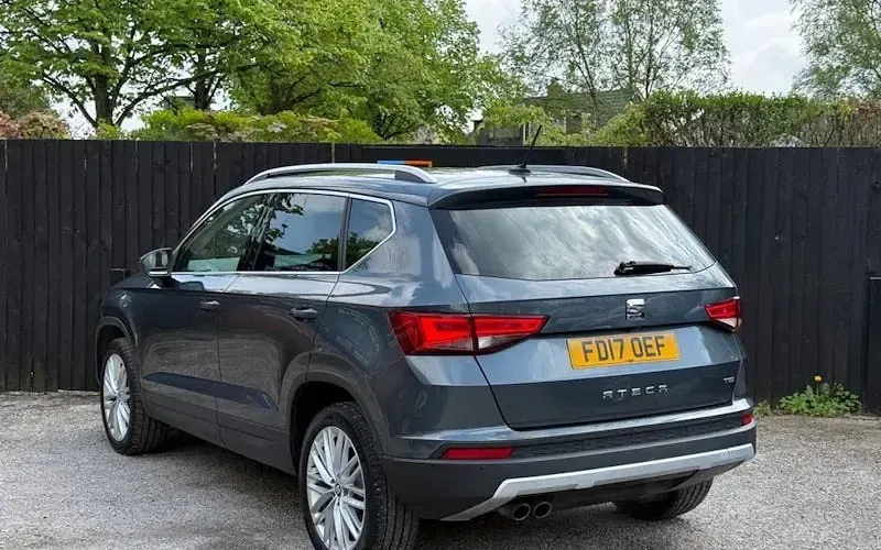 Usado Seat Ateca XCELLENCE 150 HP (110 kW) 2017 Cinzento SUV