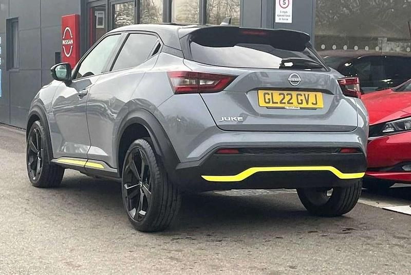 Używany Nissan Kiiro 112 KM (82 kW) 2022 Szary SUV