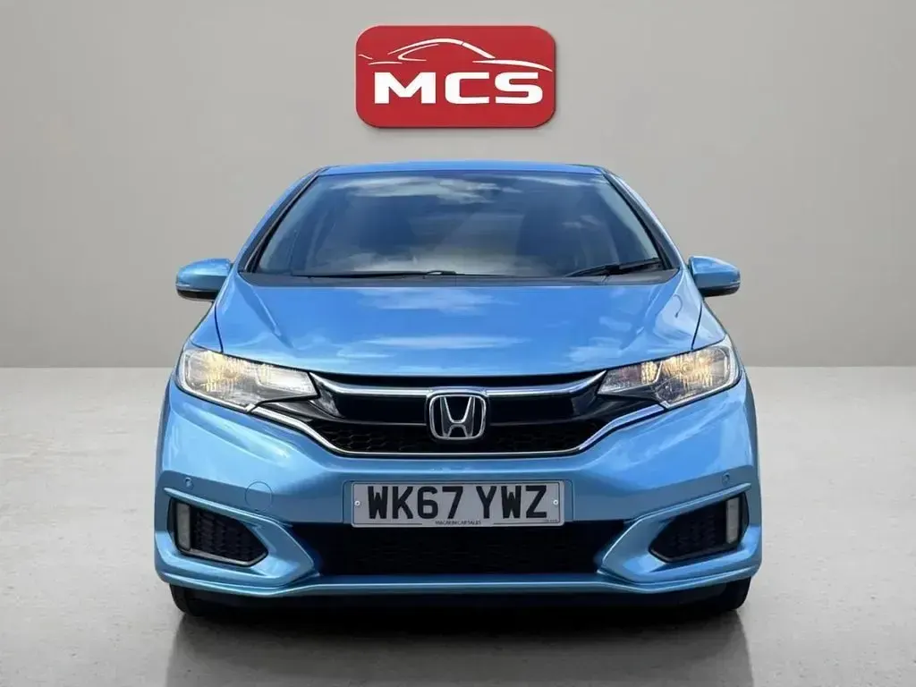 Used Honda Jazz SE 102 HP (75 kW) 2017 Blue Hatchback