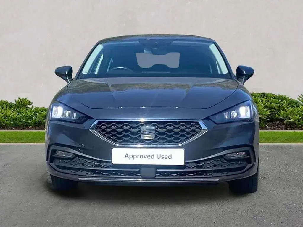 Used Seat Leon SE Dynamic 110 HP (80 kW) 2020 Grey Hatchback