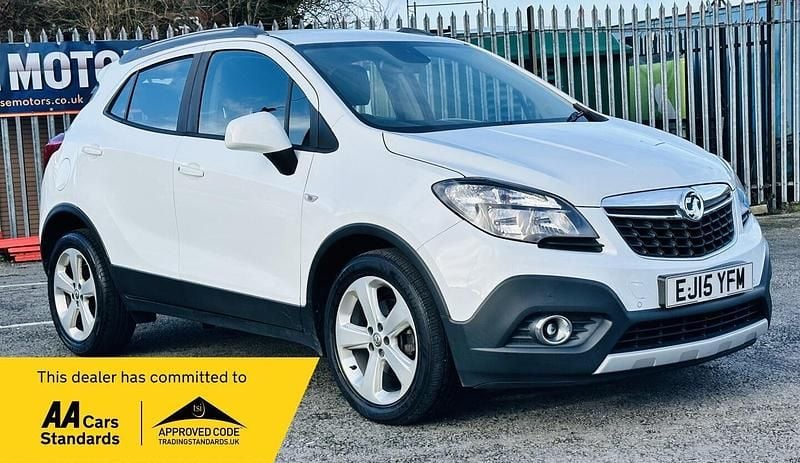 Used Vauxhall Mokka S 2015 White SUV