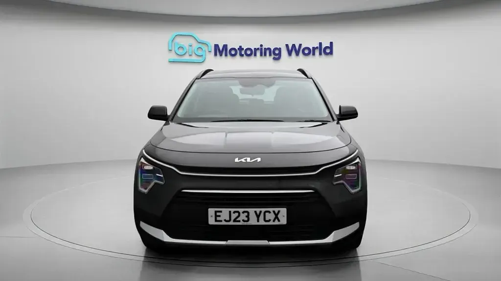 Used Kia Niro 139 HP (102 kW) 2023 Grey SUV