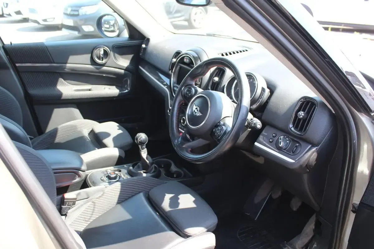 Used Mini Cooper S 2017 Silver Hatchback