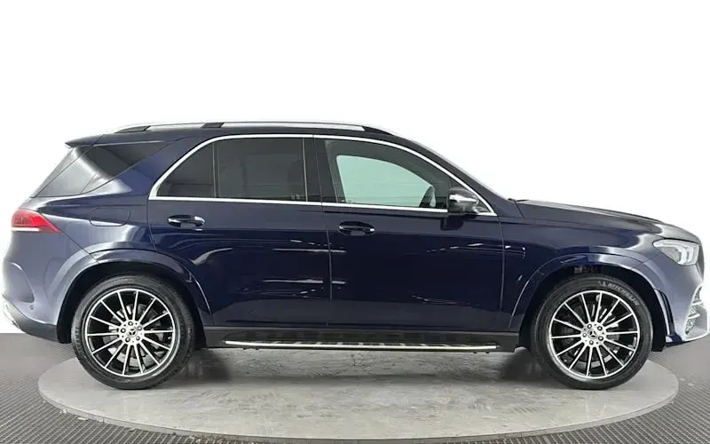 Used Mercedes GLE400 AMG line 330 HP (242 kW) 2022 Blue SUV
