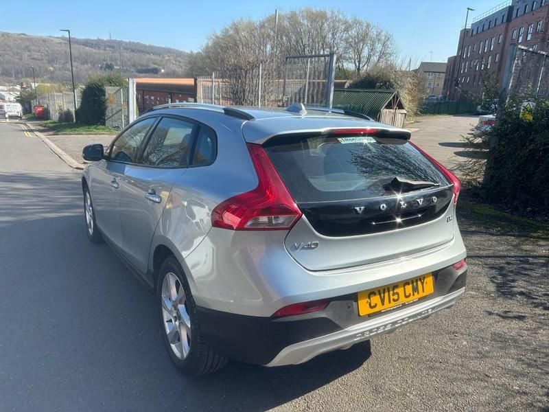 Used Volvo V40 2015 Silver Hatchback