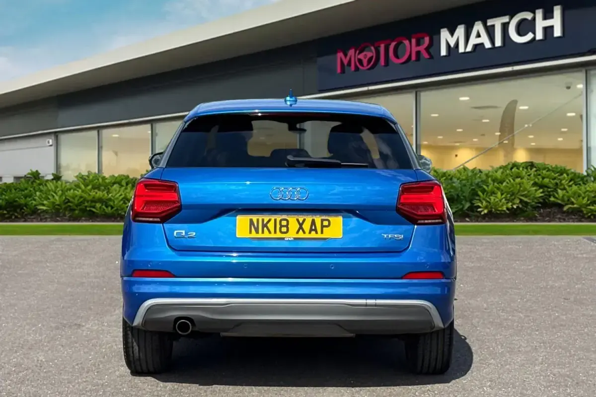Used Audi Q2 S-Line 190 HP (139 kW) 2018 Blue SUV