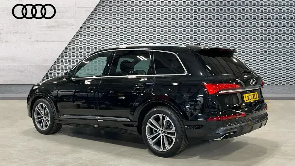 Ny Audi Q7 S-Line 340 HK (250 kW) 2026 Svart SUV