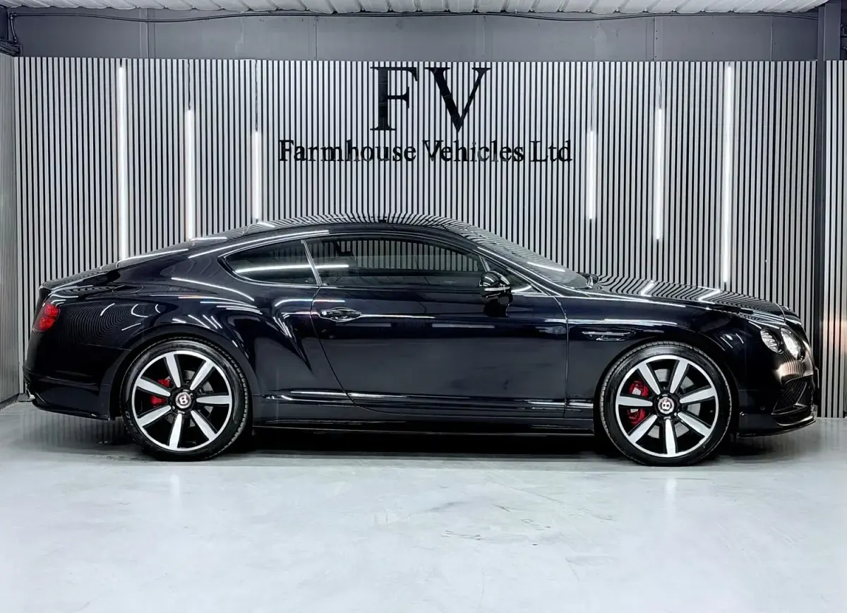 Used Bentley Continental 528 HP (388 kW) 2016 Black Coupe