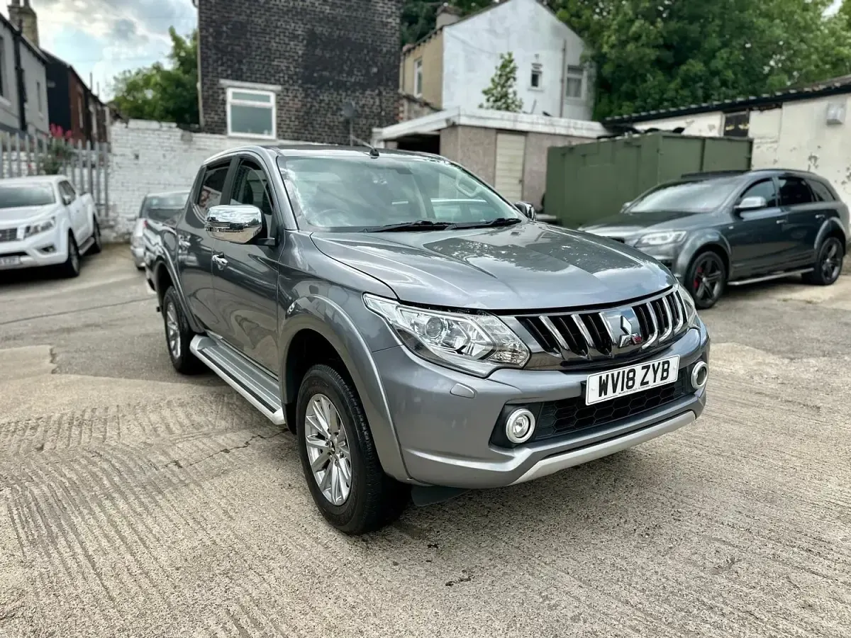 Used Mitsubishi L200 Warrior 2018 Grey Pickup