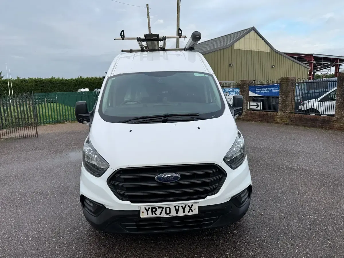 Used Ford Transit Custom S 105 HP (77 kW) 2020 White Van