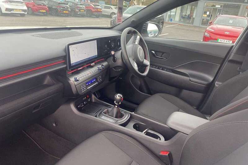 Image 2/4