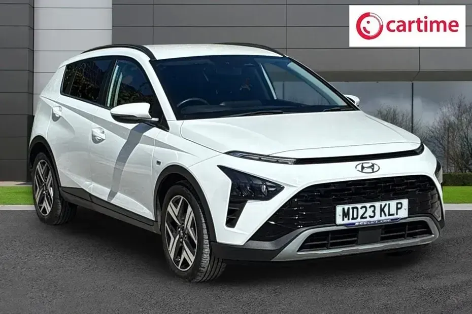 Begagnad Hyundai Bayon Premium 100 HK (73 kW) 2023 Vit SUV