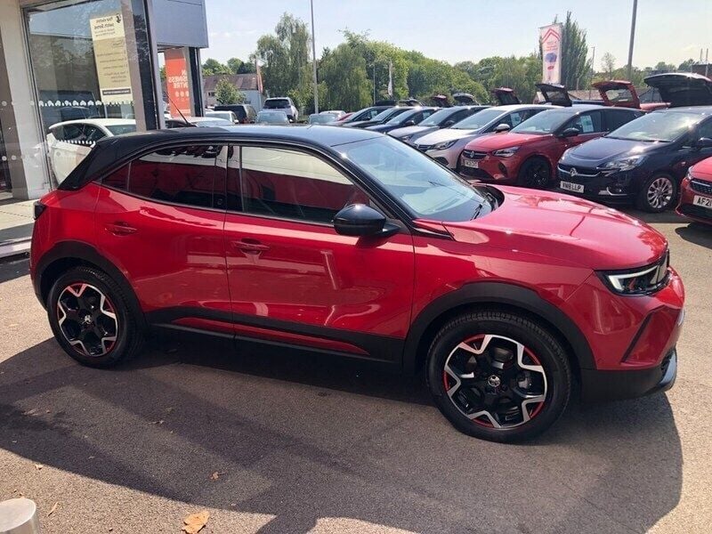 Used Vauxhall Mokka SRi 100 kW (136 HP) 2021 Red SUV