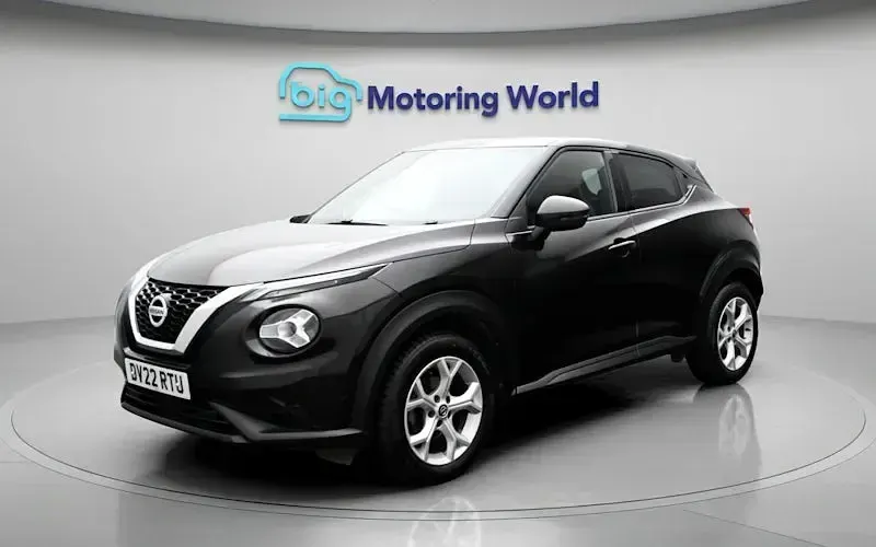 Used Nissan Juke N-Connecta 114 HP (83 kW) 2022 Black SUV