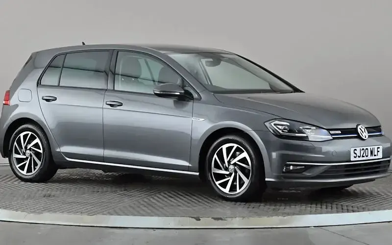Used VW Golf VIII Edition 131 HP (96 kW) 2020 Hatchback