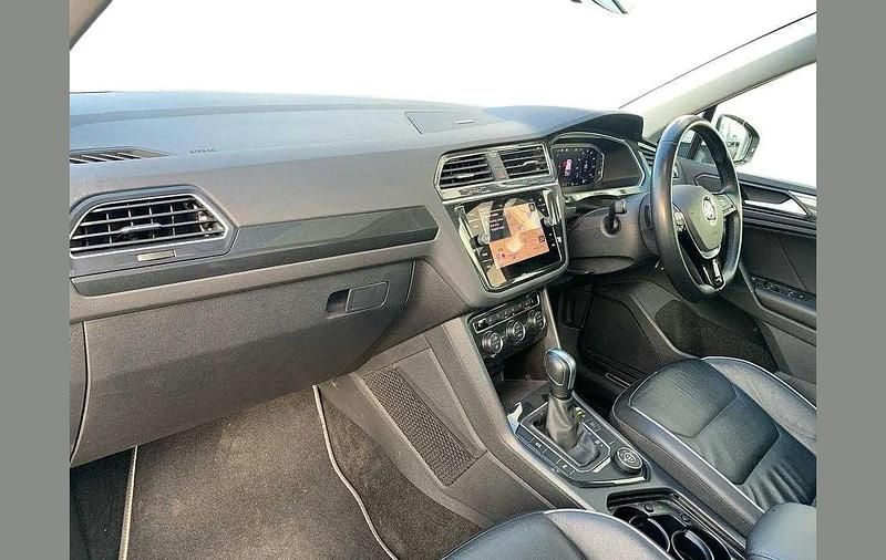 Used VW Tiguan SEL 190 HP (139 kW) 2020 White SUV