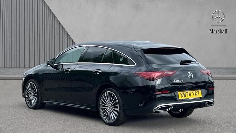 Usado Mercedes E250 AMG Line Premium 218 HP (160 kW) 2025 Preto