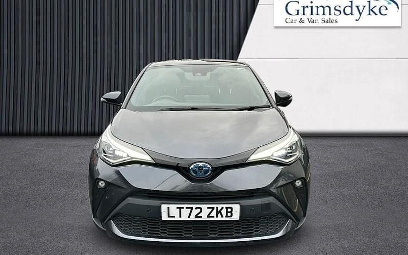 Used Toyota C-HR 122 HP (89 kW) 2022 Grey SUV