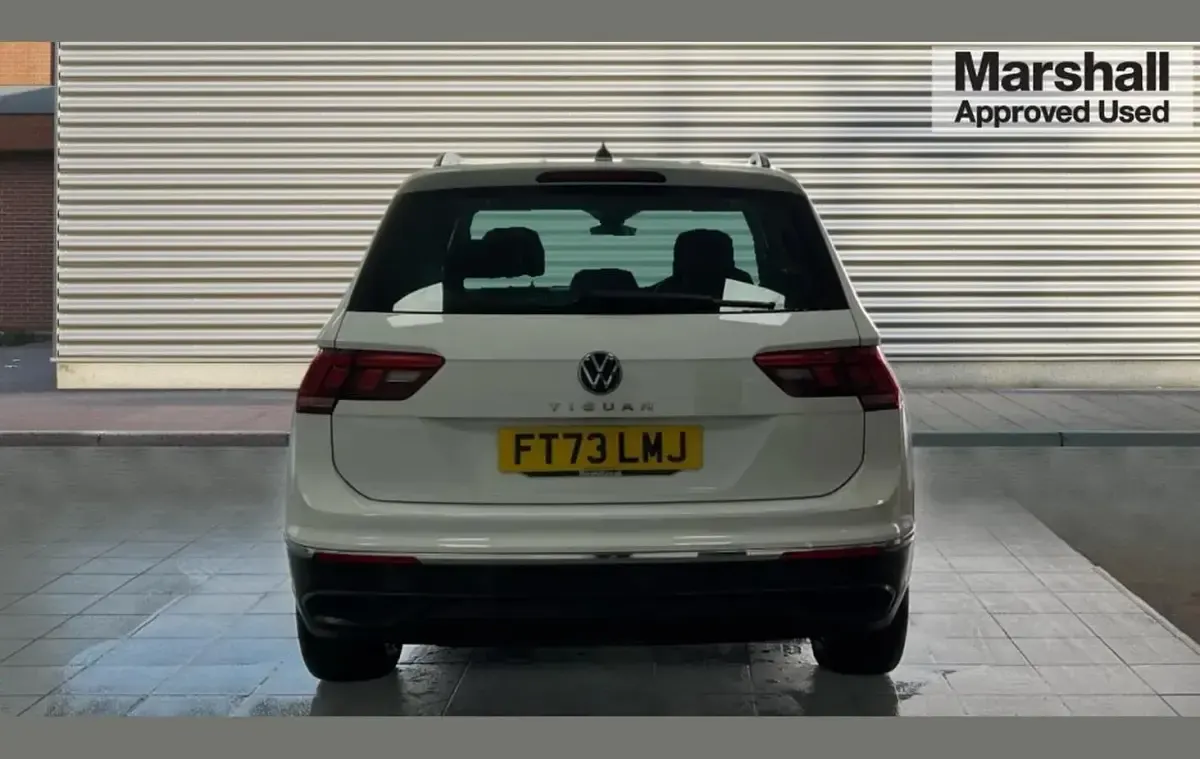 Used VW Tiguan Life 147 HP (108 kW) 2023 White SUV