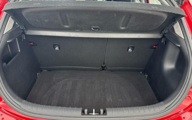 Used Kia Rio 99 HP (72 kW) 2020 Hatchback