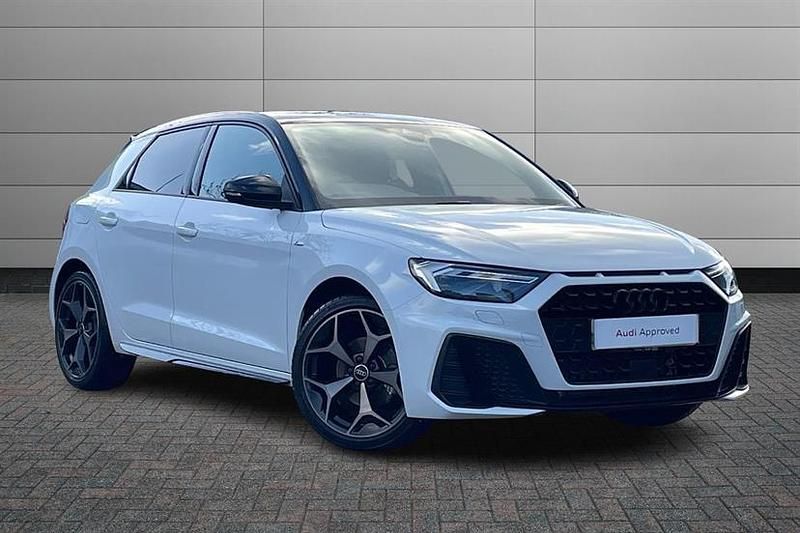 Used Audi A1 Black Edition 116 HP (85 kW) 2025 Glacier white SUV