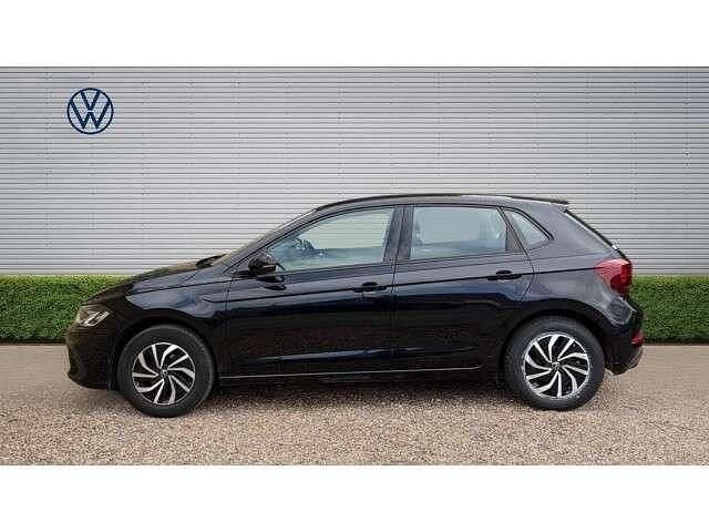 Used VW Polo Life 95 HP (69 kW) 2023 Black Hatchback