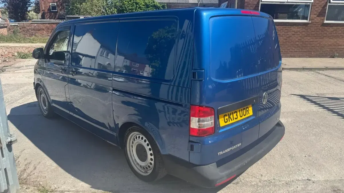 Usado VW Transporter 102 CV (75 kW) 2013 Azul Van