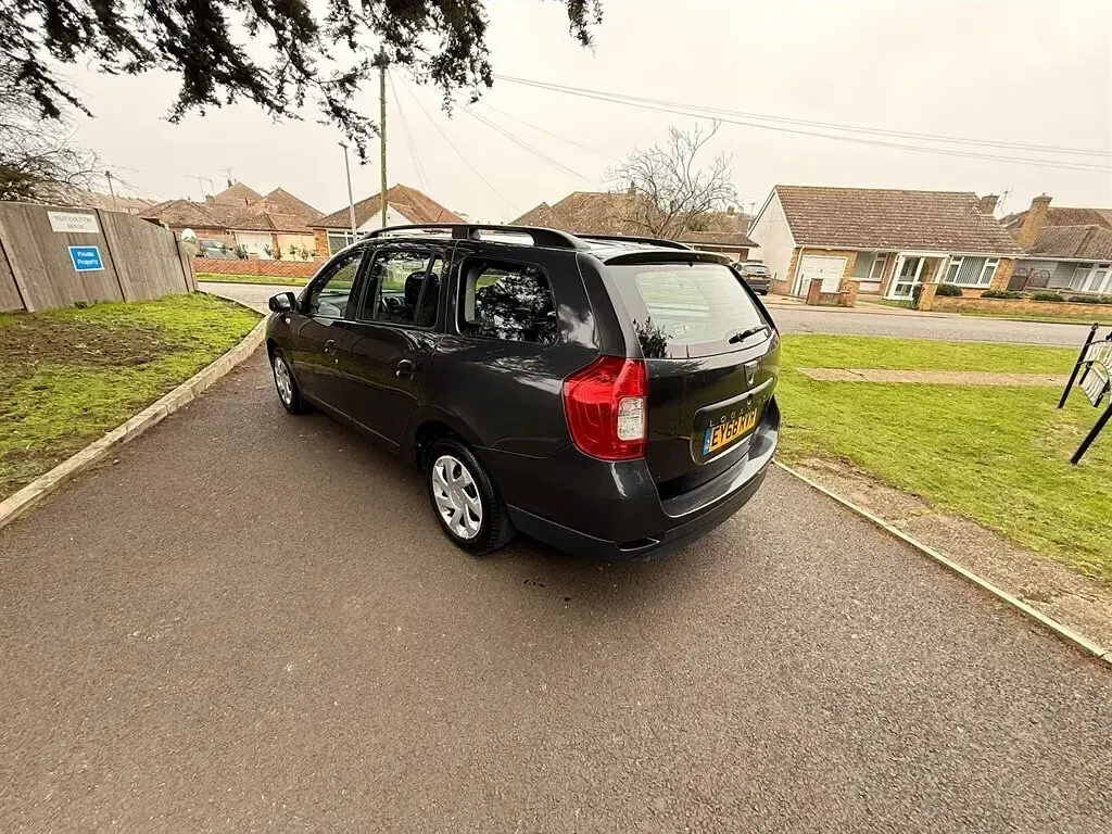Used Dacia Jogger Extreme 110 HP (80 kW) 2023 Grey MPV