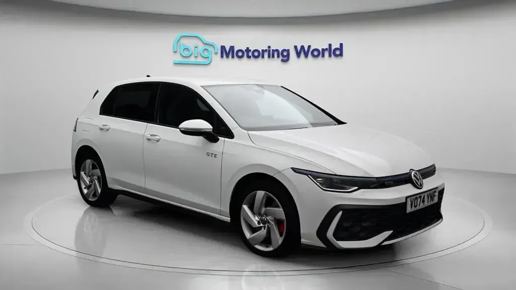 Used VW Golf VIII GTE 272 HP (200 kW) 2024 Hatchback