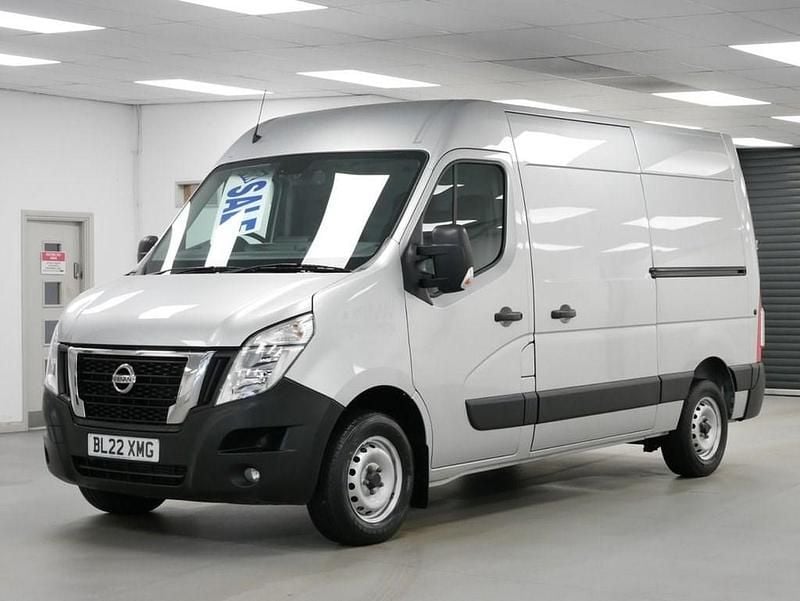 Silver Used 2022 Nissan Interstar Tekna Van | £23,389 (Super price) - Image 1/4